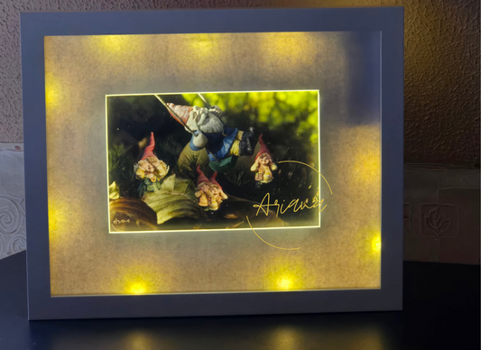 Illuminated frame - Gnomes